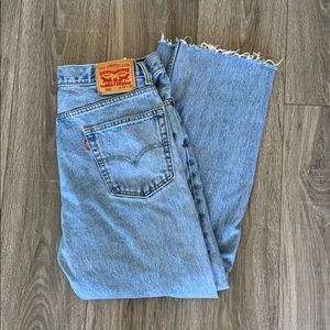 Vintage straight leg Levi’s😍
